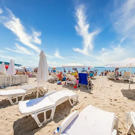 Premier Fort Beach Luxury Апартамент