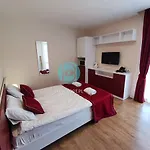 Premier Luxury Апартаменты