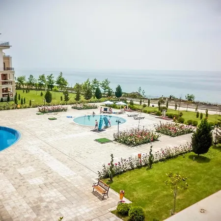 Premier Luxury Апартаменты