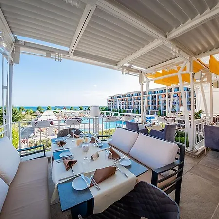 Premier Luxury Apartment *
