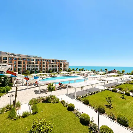 Апартаменты Premier Luxury