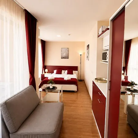 Premier Luxury Апартаменты